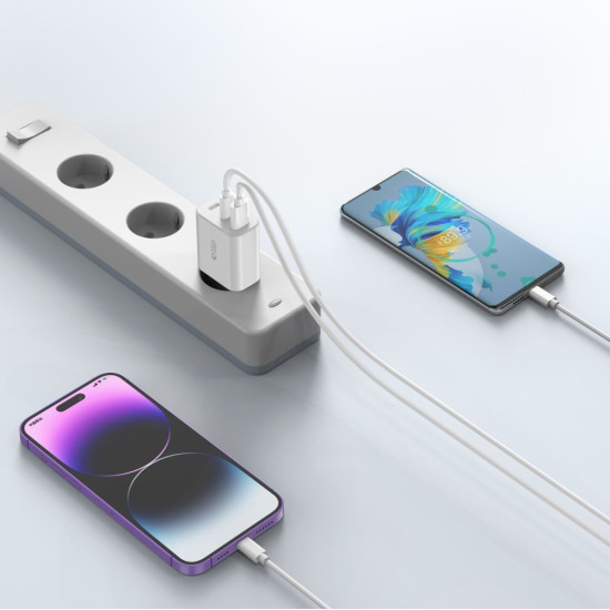 Tech-Protect C30W - Ταχυφορτιστής Ταξιδιού / Αντάπτορας με 1 x USB-A / 2 x Type-C - 30W - White (9490713935262)