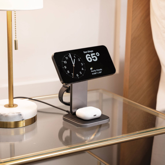 Satechi 3-in-1 Foldable Qi2 Wireless Charging Stand - Μαγνητική Αναδιπλούμενη Βάση Ασύρματης Φόρτισης MagSafe 15W για iPhone / AirPods / Apple Watch με Αντάπτορα Ταξιδιού 45W & Βύσματα EU / US / UK - Space Gray (ST-Q31FM-EA)